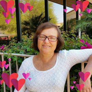 Meet your Posher, Valentina